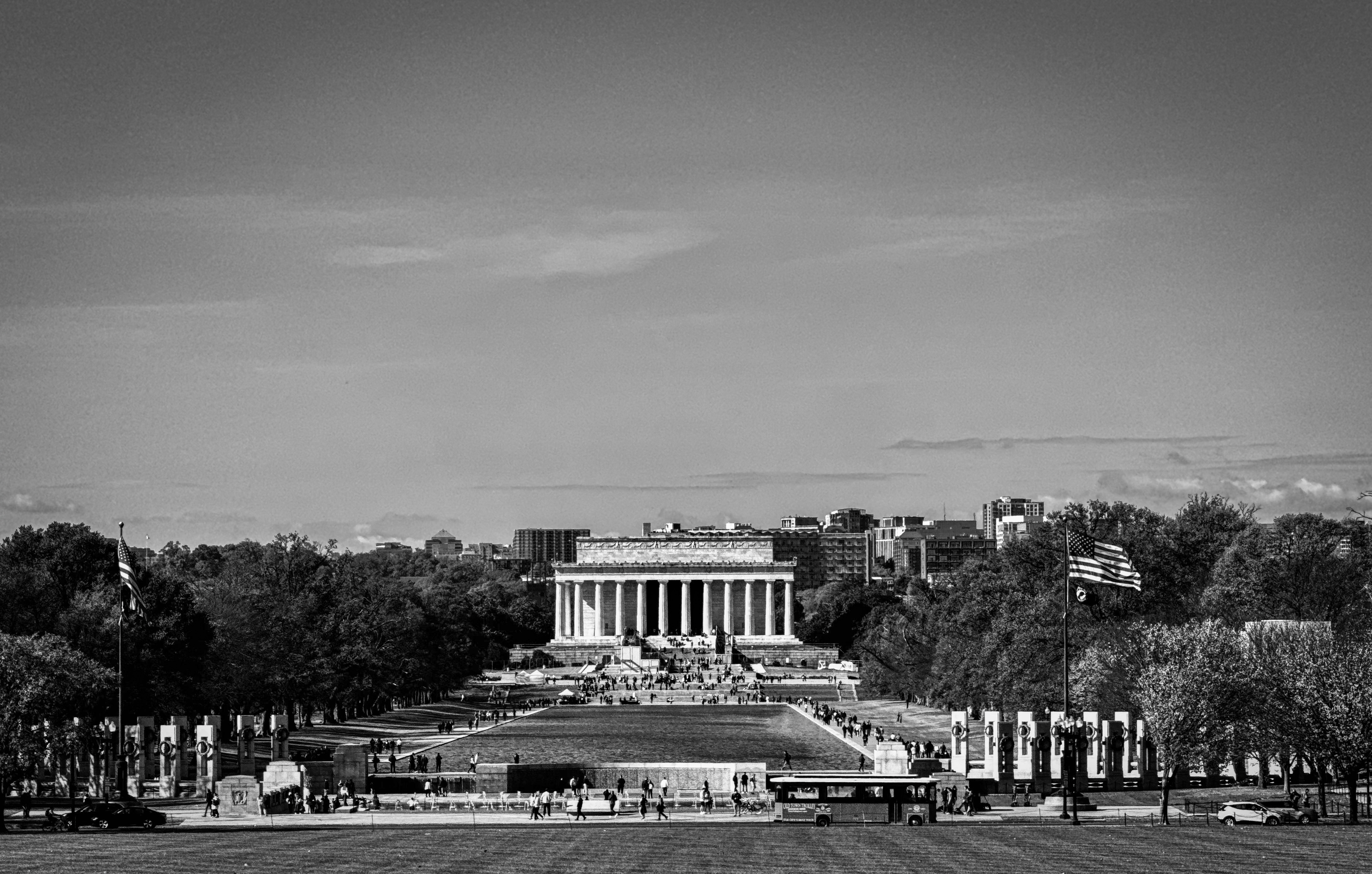 8-LINCOLN_MEMORIAL1.JPEG