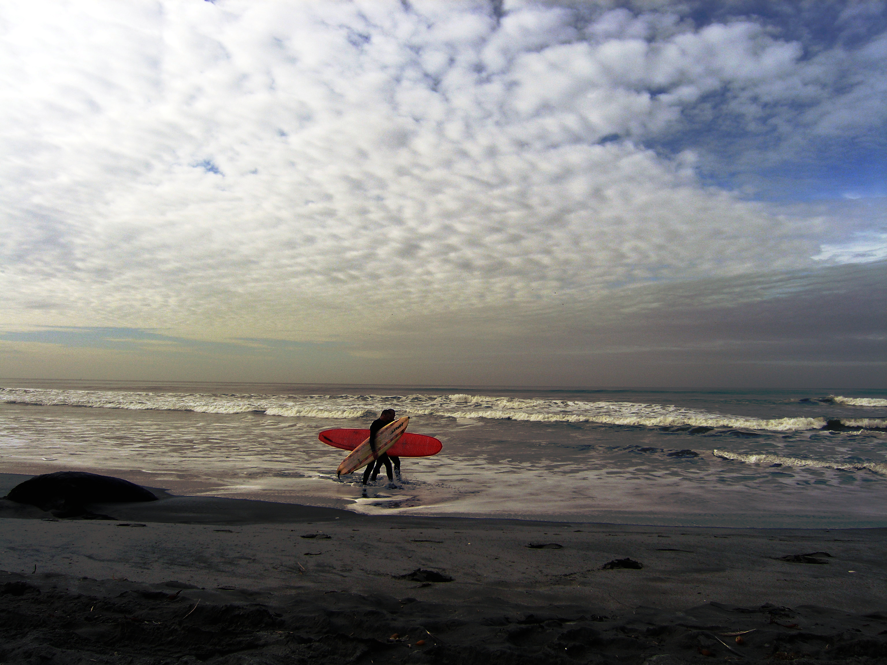 MORNING_SURF.JPG
